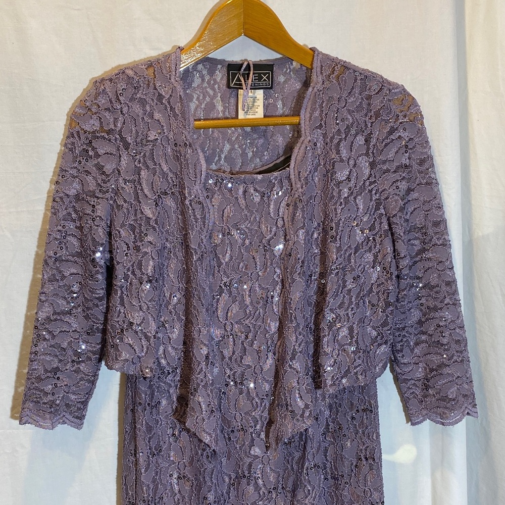 Alex Evenings Lace & Sequin Sleeveless Gown with Matching Jacket - Women size 8 - Picture 2 of 11